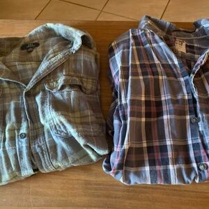 Men’s flannels sz med $5
